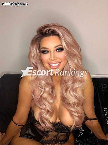 Picture 3 of Manchester escort: Tracey Chloe. 07-09-2023