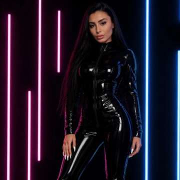 MISTRESS AMAYA